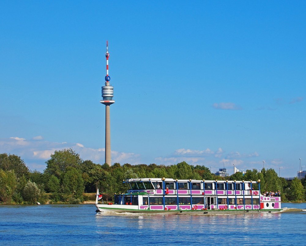 The main tower and symbol of Vienna will be sold at auction | Photo 1 | ee24