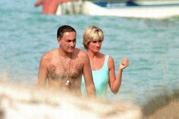 Dodi and Princess Diana love nest is put up for sale | Photo 1 | ee24