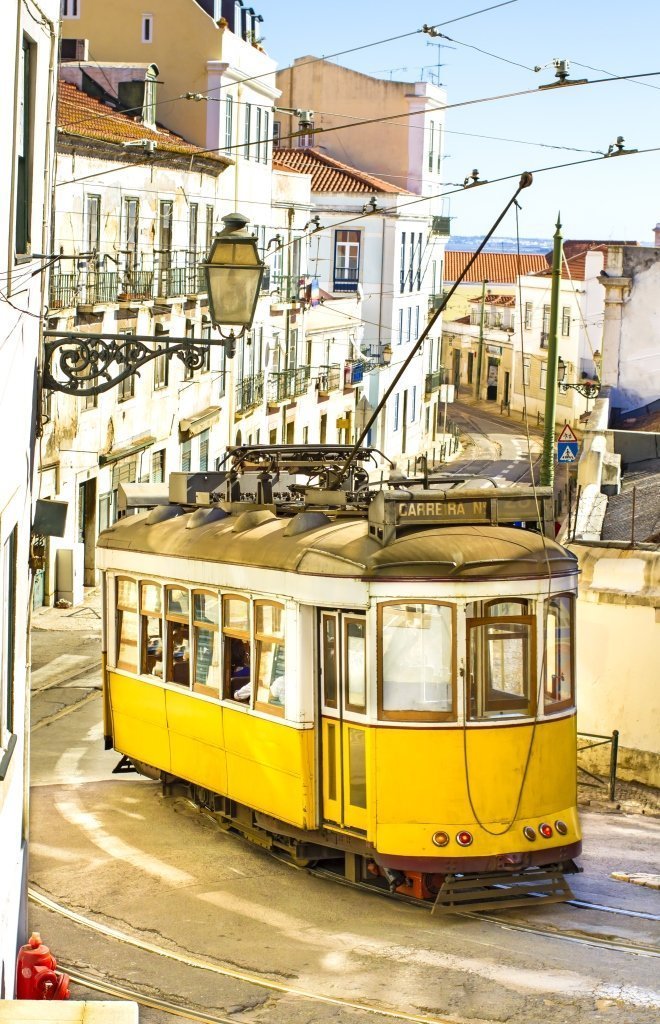 Time to buy: a Portuguese real estate market hit bottom, now only upstairs | Photo 1 | ee24