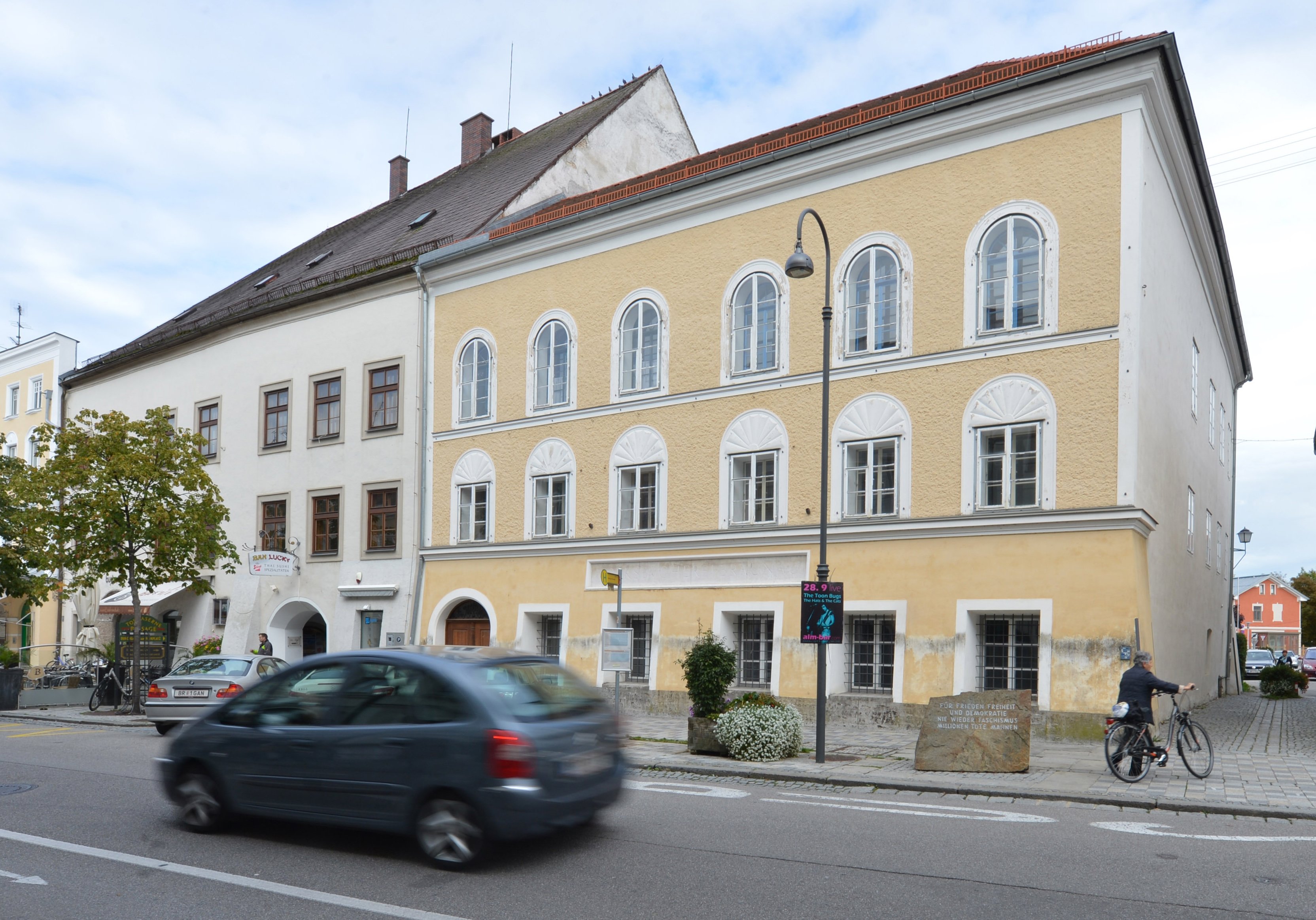 Hitler's house will be turned into the Holocaust museum