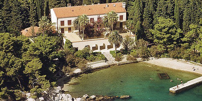Adriatic villa of Josip Broz Tito is for rent. Expensive and long-term
