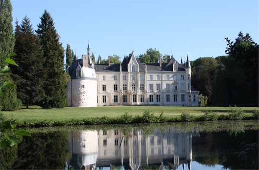 Knights and barons couldn’t even dream about that: the most expensive castles in Europe