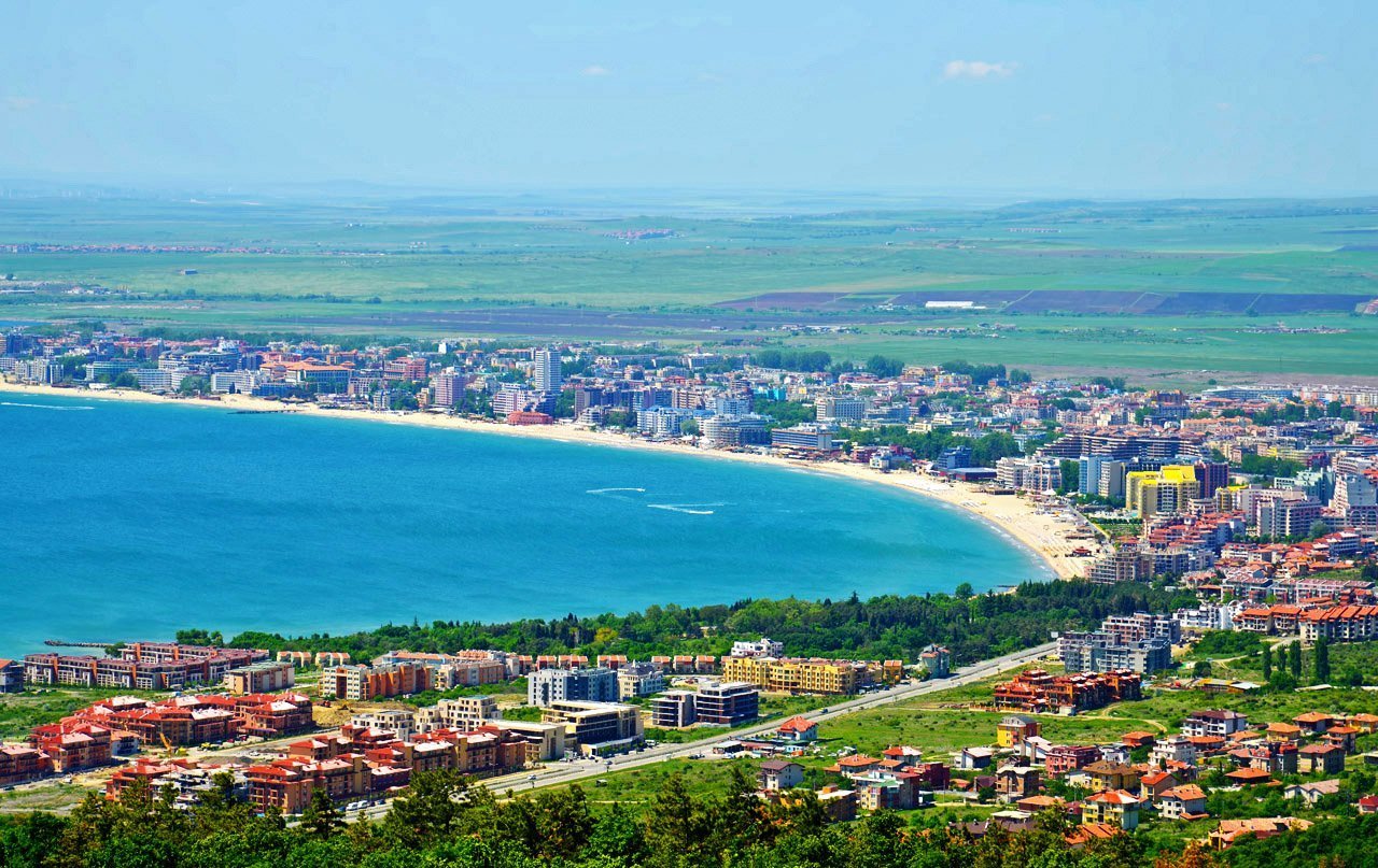 The number of urban real estate transactions in Bulgaria is growing