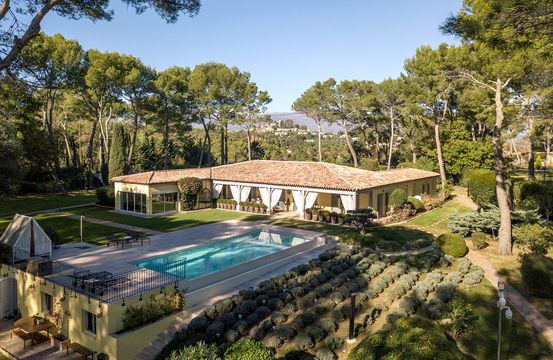 House in Mougins