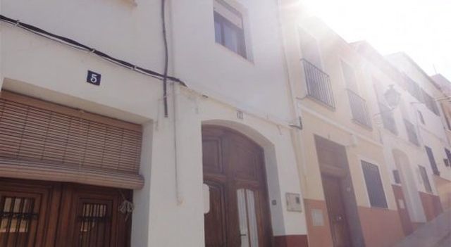 Townhouse in Oliva