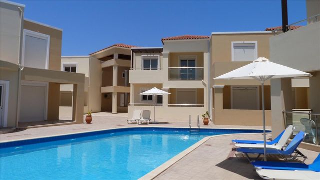 Townhouse in Maleme