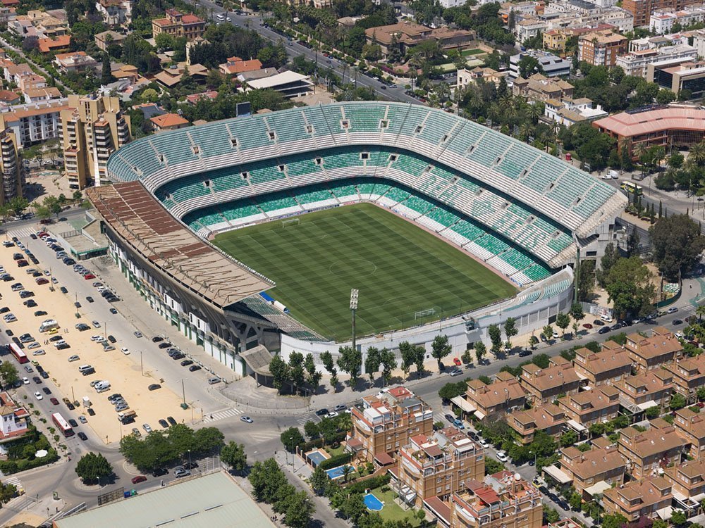 How much is the housing near the stadiums of best Spanish football teams? | Photo 5 | ee24