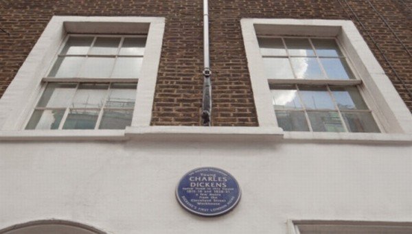 House where Dickens lived and collected stories for Oliver Twist is for sale | Photo 2 | ee24
