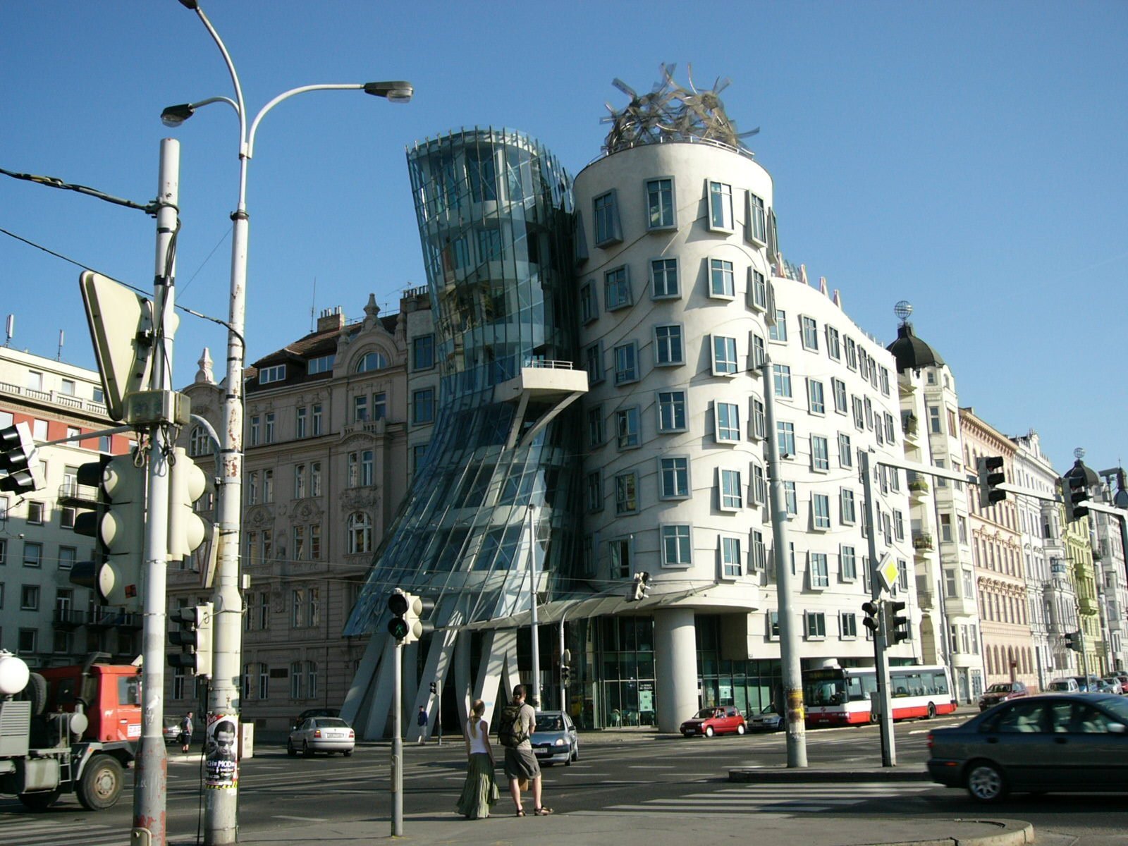 Dancing House in Prague will be sold