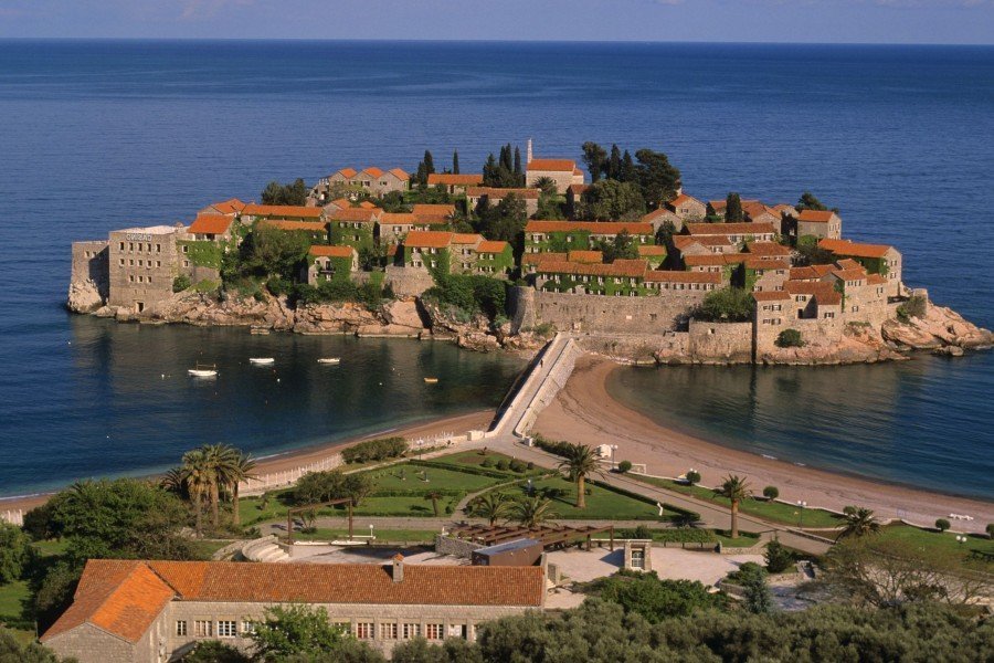 In Budva it's planned to build over 62,000 sq.m. of accommodation