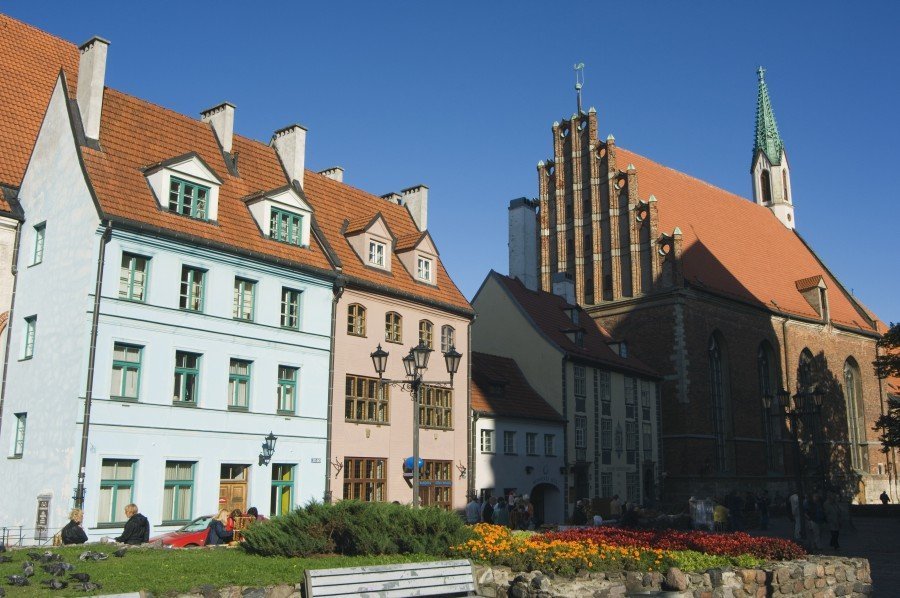 Foreigners pay for the property in Riga more than locals