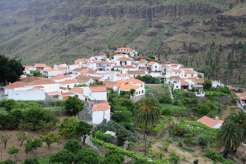 Villages for sale: 1,500 villages are sold in Spain