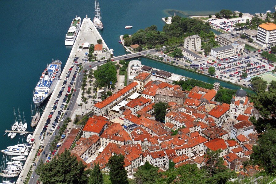"Yacht" policy of Rome is driving wealthy Italians in Montenegro