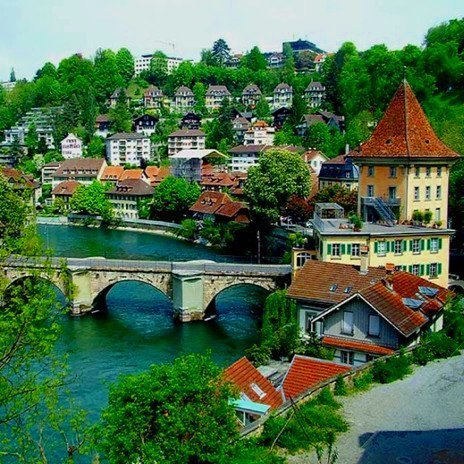 Foreigners snap up Swiss property