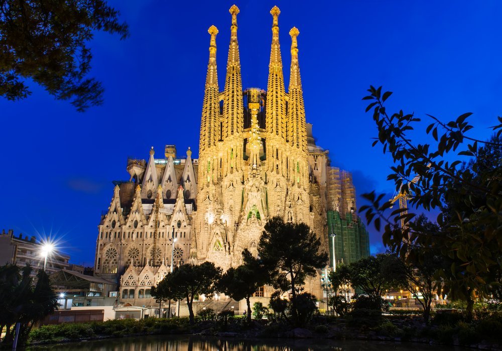 Unfinished project of the Century: the Sagrada Familia will be finished by 2026