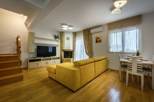 Duplex in Budva