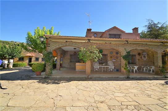 Villa in Ibi