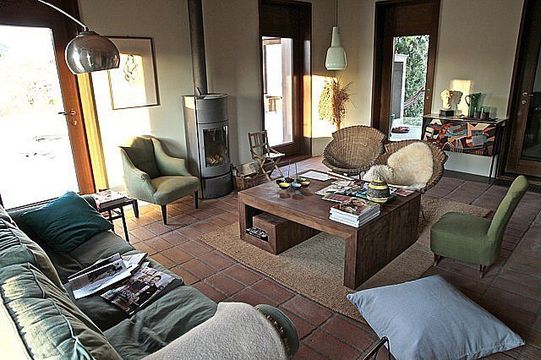 Villa in Montescudaio