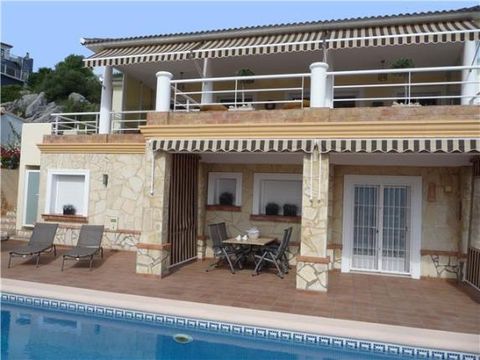 Villa in Sanet y Negrals