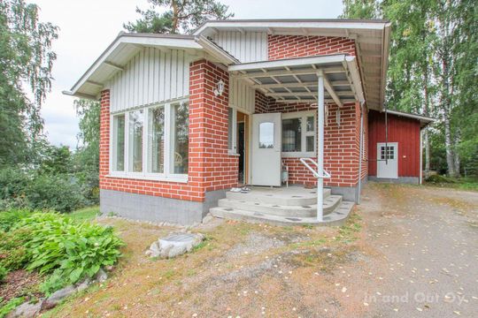 House in Mansikkala