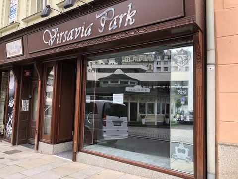 Commercial in Karlovy Vary