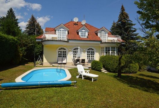 Villa in Budapest