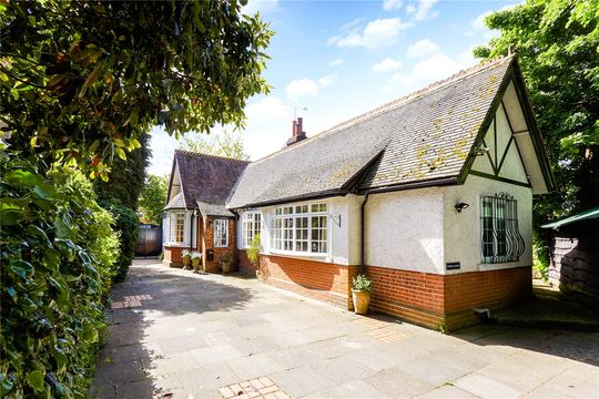 House in Cobham