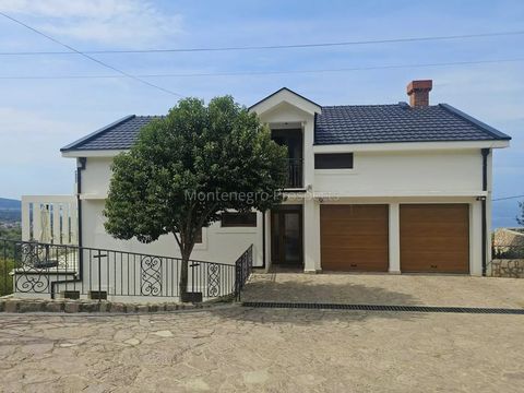 House in Dobra Voda