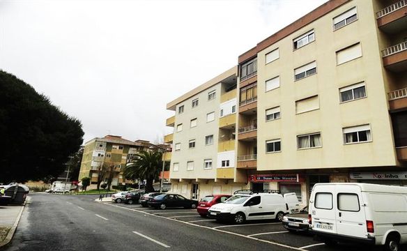 Apartment in Rio de Mouro