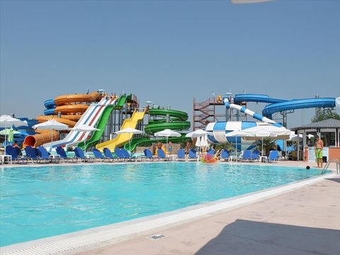 Services in Katerini