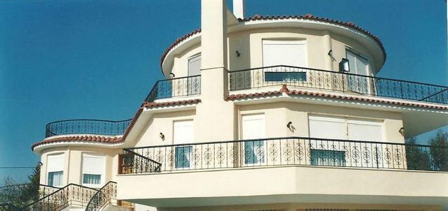 Villa in Anávyssos