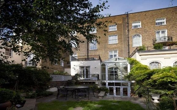 Apartment in London