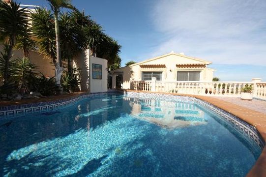 Villa in El Rafol d'Almunia