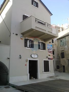 Commercial in Baska Voda