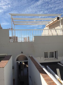 House in Los Menores