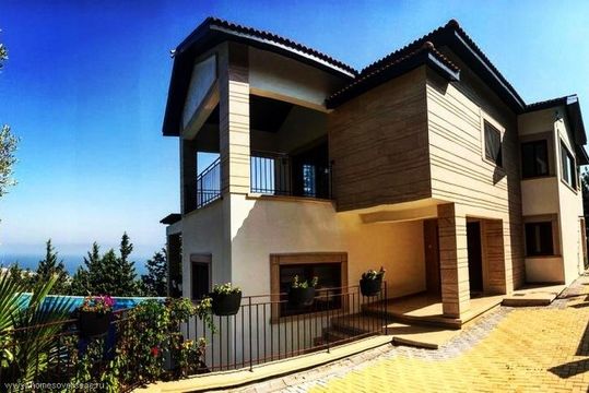 Villa in Kyrenia (Girne)