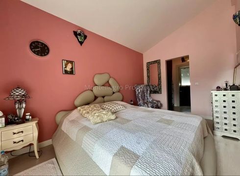 Apartment in Tivat