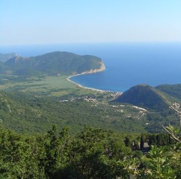 Businessmen are buying up lands in Montenegro