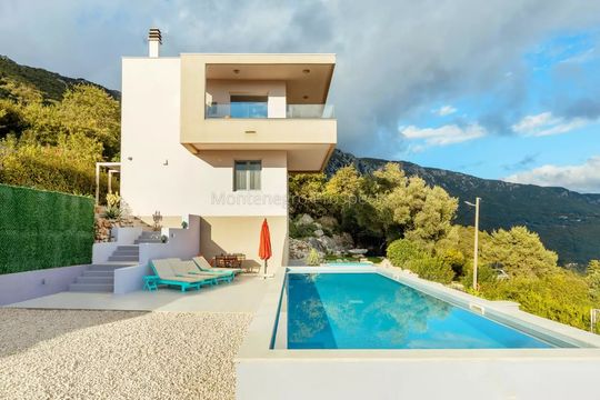 Villa in Herceg Novi region