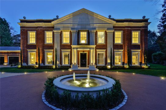 House in Weybridge