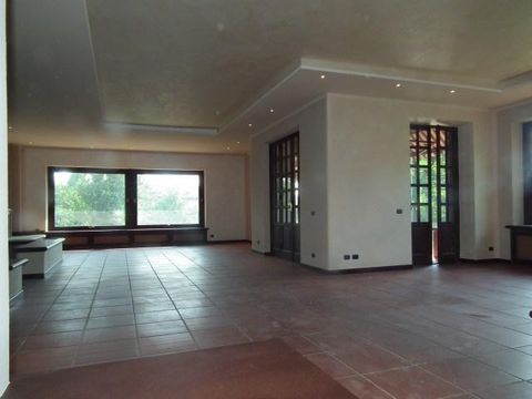 Villa in Olgiate Comasco