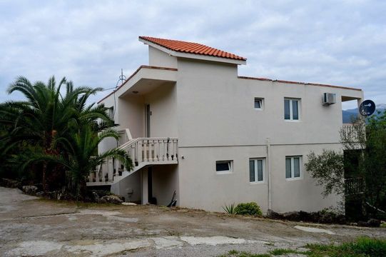 Townhouse in Krašići
