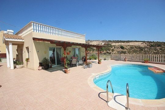 Bungalow in Paphos