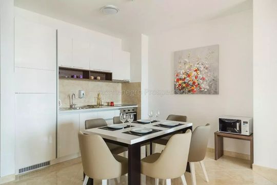Apartment in Bečići