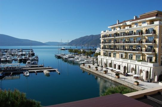 Apartment in Tivat