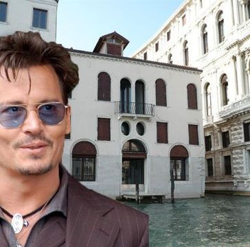  Johnny Depp put on sale historic mansion in Venice and the manor in France 