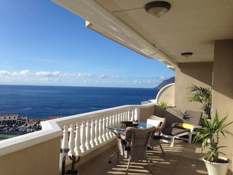 Apartment in Acantilado De Los Gigantes