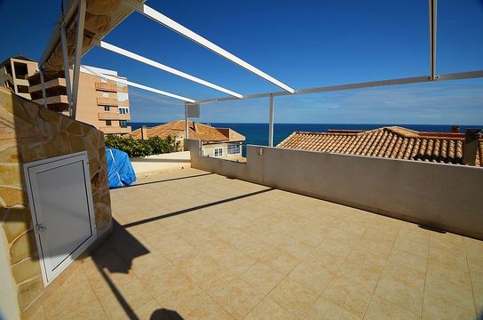 Townhouse in La Mata