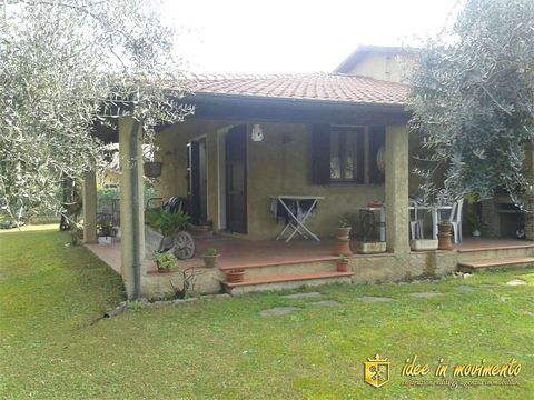 Villa in Massa