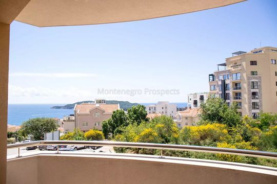 Apartment in Bečići